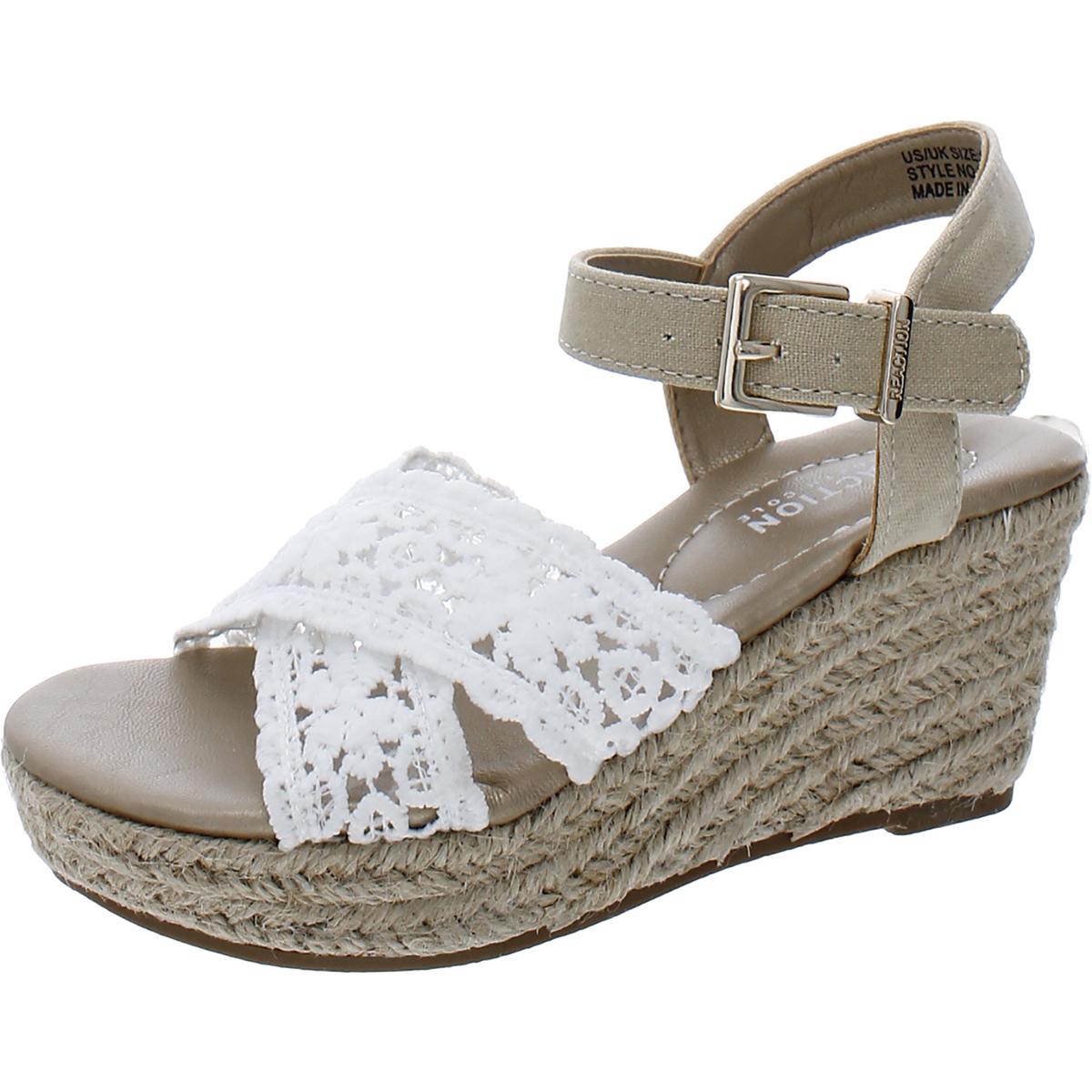 White wedge outlet sandals size 4